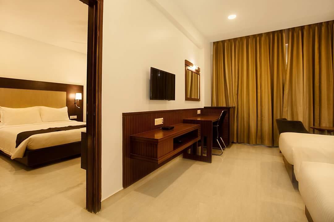 Hotel Aadrika Chikmagalūr Esterno foto
